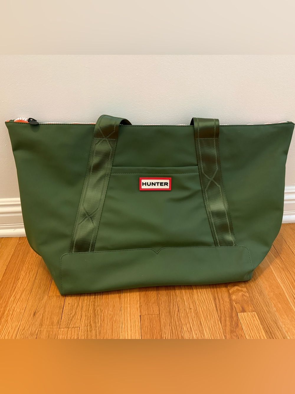 Hunter x Target 23” Zipped Carryall Tote Bag